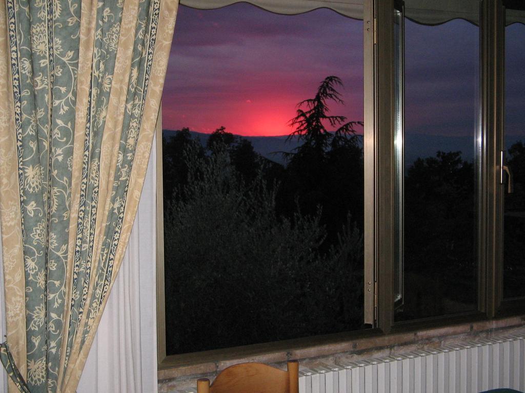 Hotel Da Angelo Assisi Esterno foto
