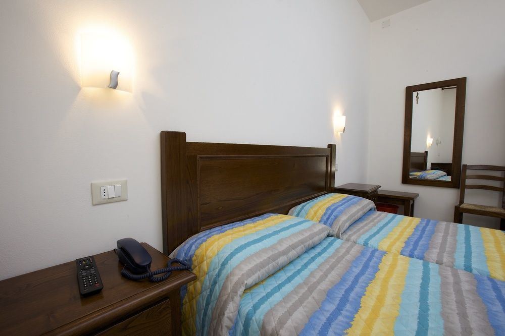Hotel Da Angelo Assisi Esterno foto