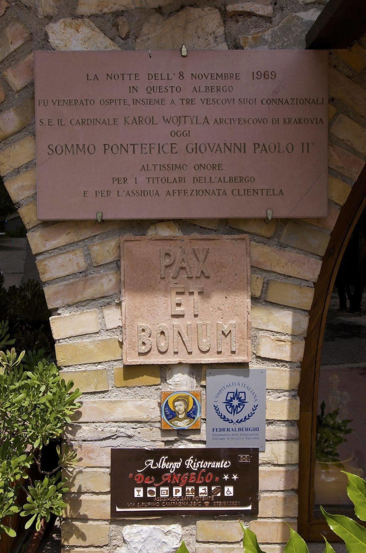 Hotel Da Angelo Assisi Esterno foto